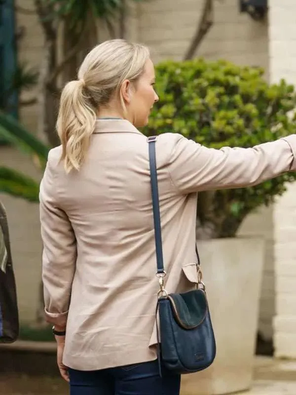 Fern Sutherland The Brokenwood Mysteries Beige Cotton Jacket - Image 2