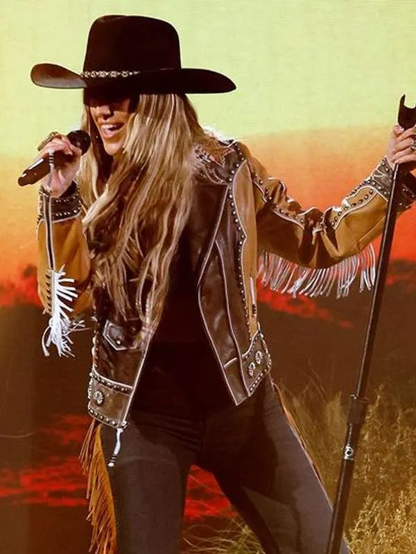Lainey Wilson People’s Choice Awards Brown Leather Jacket - Image 2
