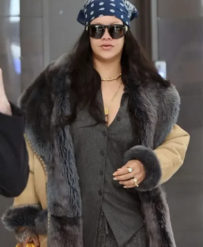 NYC 2026 Rihanna Beige Long Coat - Image 2