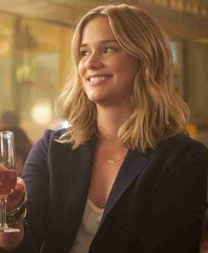 You Elizabeth Lail Navy Blue Blazer - Image 3