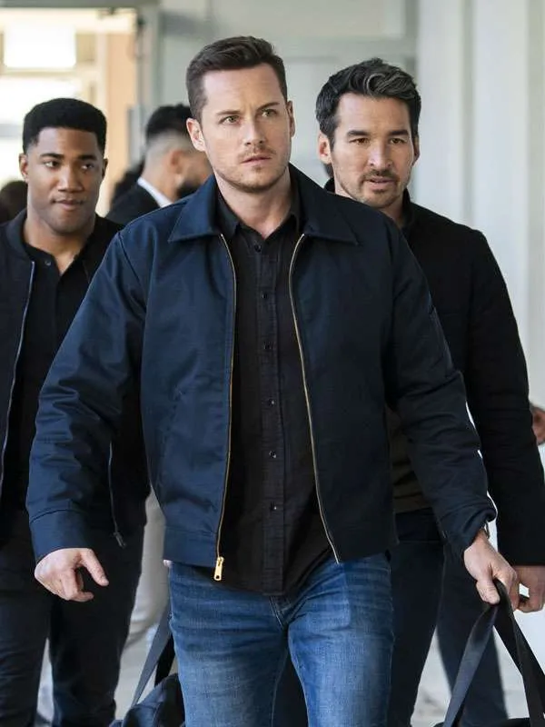 Wesley Mitchell FBI International S04 Blue Jacket