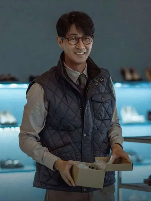 Cha Seung-won No Other Choice 2025 Quilted Vest - Image 2