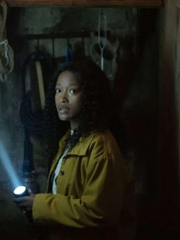 Keke Palmer The Burbs Mustard Jacket - Image 4
