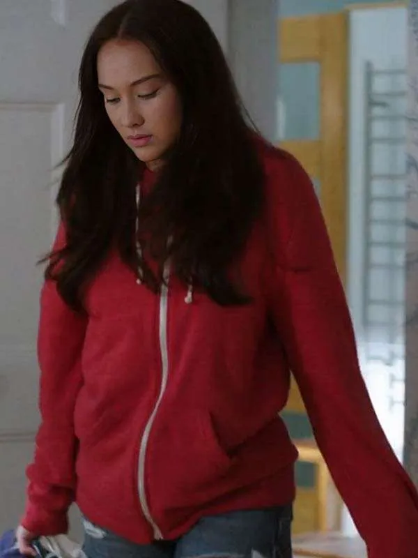 The Summer I Turned Pretty S02 Lola Tung Hoodie