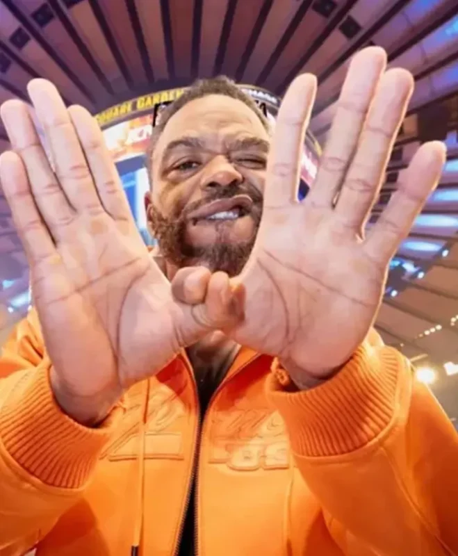 Knicks Game 2 Halftime Show Method Man Orange Jacket - Image 4