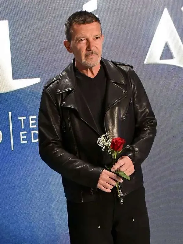 Antonio Banderas 2025 Black Leather Jacket - Image 2
