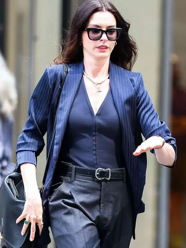 The Devil Wears Prada 2 Anne Hathaway Blue Blazer - Image 2
