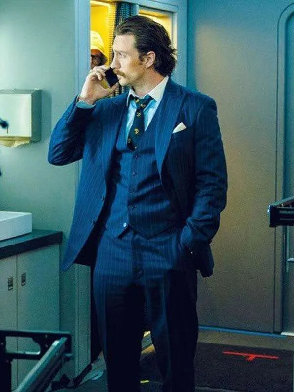Aaron Taylor-Johnson Bullet Train Blue Suit