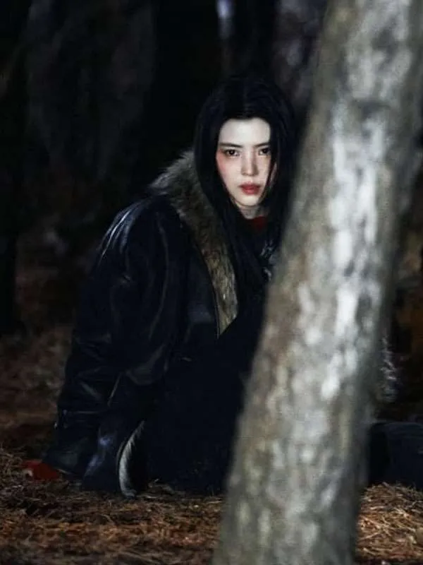Han So-hee Project Y Fur Leather Jacket - Image 2