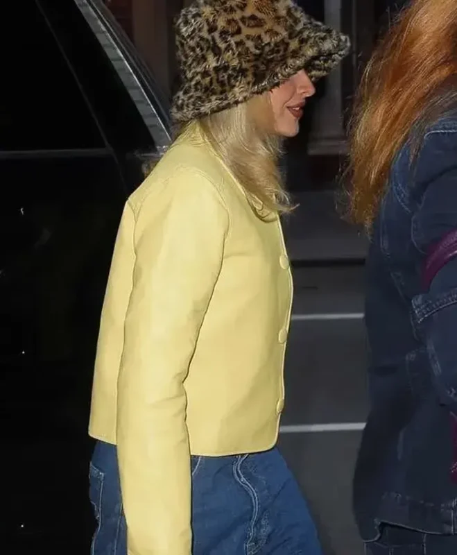 NYC Sabrina Carpenter Yellow Jacket - Image 3