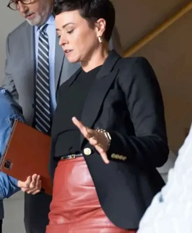 9-1-1 Briana Venskus Black Blazer - Image 3