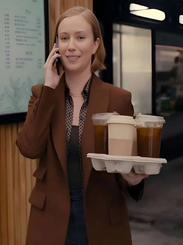 Ava Daniels Hacks S03 Brown Blazer - Image 2