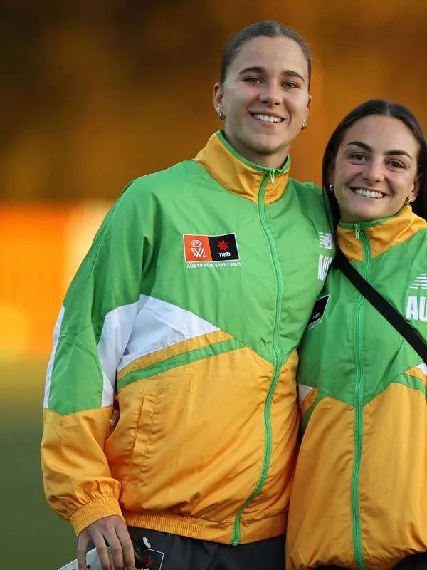 AFLW 2026 Ellie McKenzie Track Jacket - Image 3